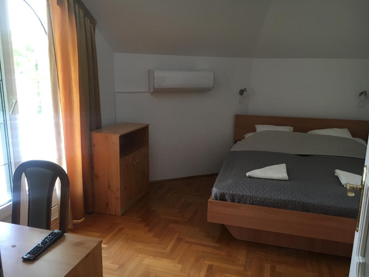 Hotel Center Apartmanhaz Hajdúszoboszló Exterior foto